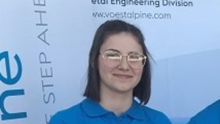 Lea Zöchling, Lehrling